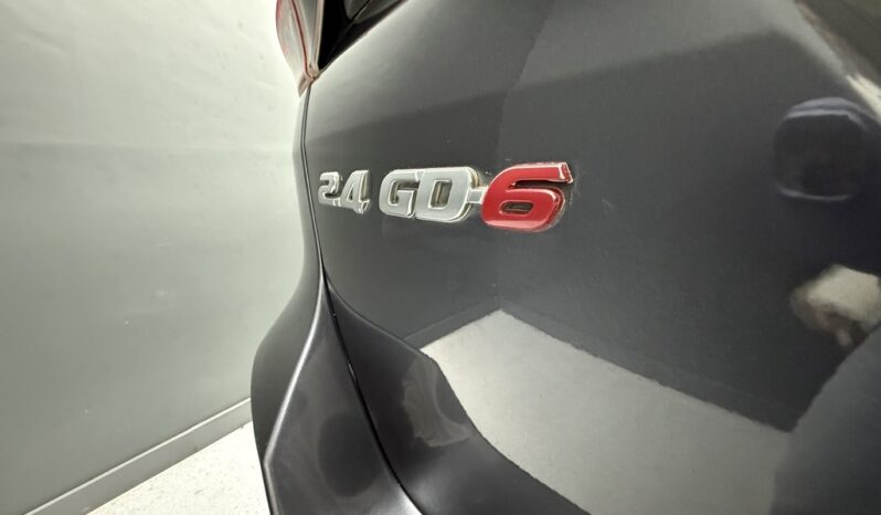 2023 TOYOTA FORTUNER 2.4GD-6 R/B A/T full