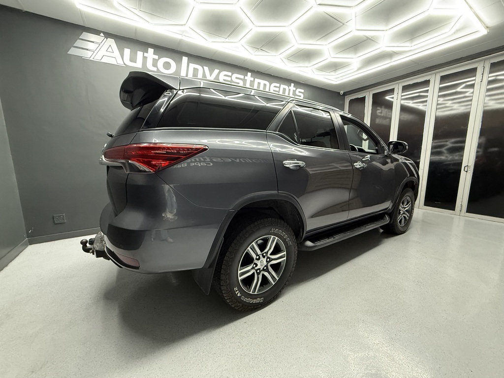 2023 TOYOTA FORTUNER 2.4GD-6 R/B A/T