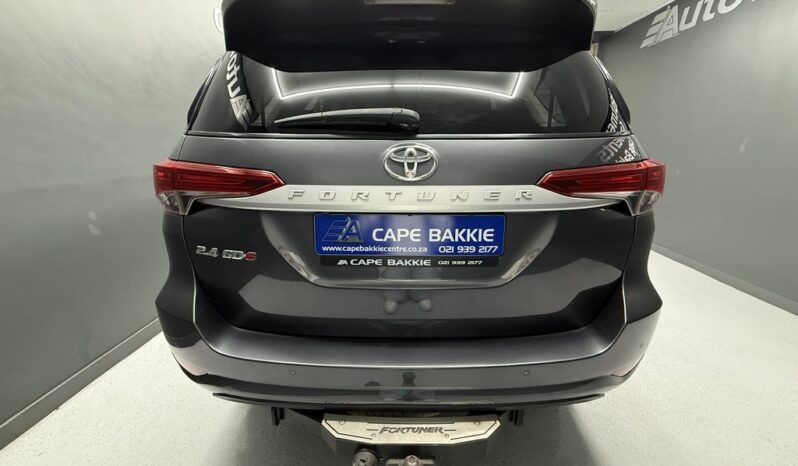 2023 TOYOTA FORTUNER 2.4GD-6 R/B A/T full