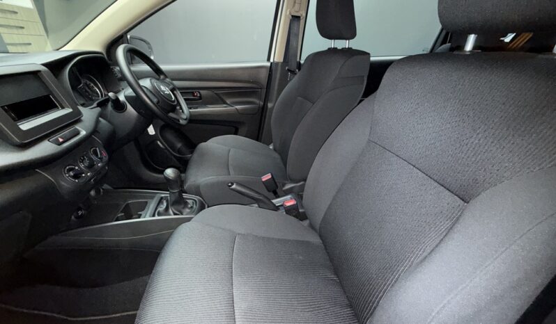 2026 SUZUKI ERTIGA 1.5 GA full