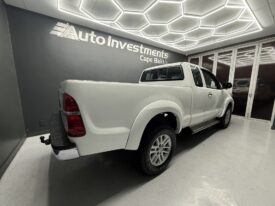 2014 TOYOTA HILUX 3.0D-4D RAIDER XTRA CAB P/U S/C
