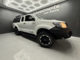 2015 TOYOTA HILUX 3.0D-4D LEGEND 45 XTRA CAB P/U