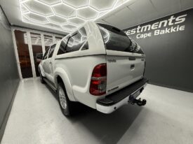 2013 TOYOTA HILUX 3.0 D-4D RAIDER 4X4 A/T P/U D/C