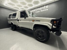 2005 TOYOTA LAND CRUISER 4.5 PETROL P/U S/C