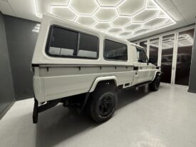 2005 TOYOTA LAND CRUISER 4.5 PETROL P/U S/C