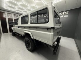 2005 TOYOTA LAND CRUISER 4.5 PETROL P/U S/C