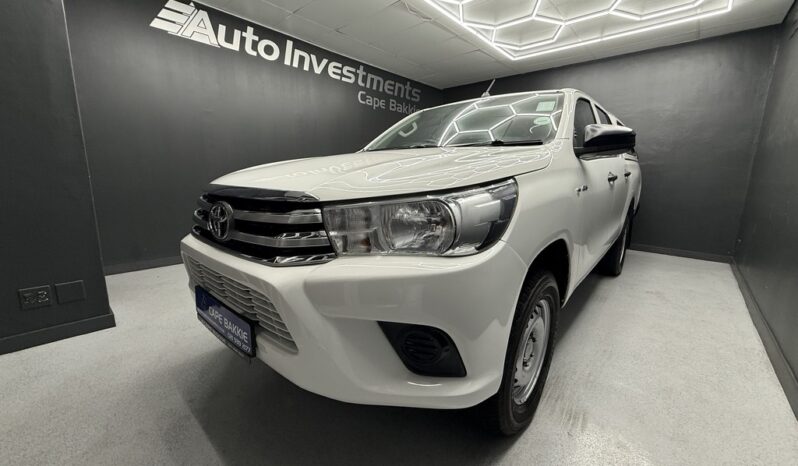 2017 TOYOTA HILUX 2.4 GD-6 SR 4X4 P/U D/C full