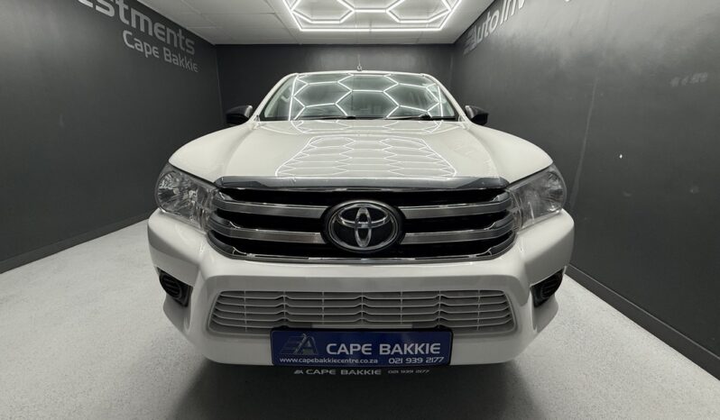 2017 TOYOTA HILUX 2.4 GD-6 SR 4X4 P/U D/C full