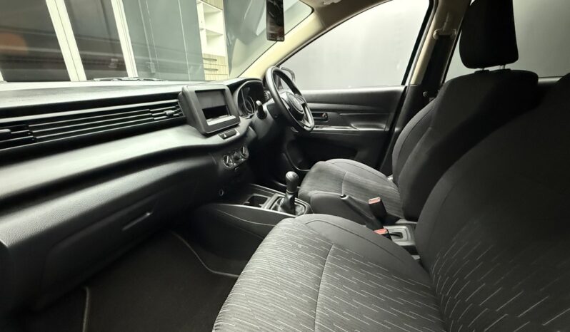 2026 TOYOTA RUMION 1.5 S full