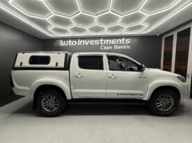 2014 TOYOTA HILUX 3.0 D-4D LEGEND 45 4X4 P/U D/C