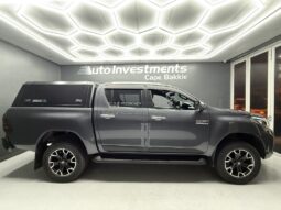 2020 TOYOTA HILUX 2.8 GD-6 RB LEGEND A/T P/U D/C