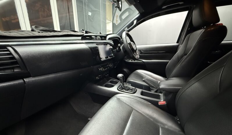 2020 TOYOTA HILUX 2.8 GD-6 RB LEGEND A/T P/U D/C full