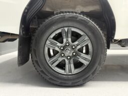 2023 TOYOTA HILUX 2.4 GD-6 RB RAIDER A/T P/U E/CAB full