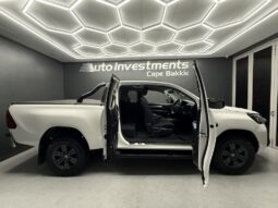 2023 TOYOTA HILUX 2.4 GD-6 RB RAIDER A/T P/U E/CAB full