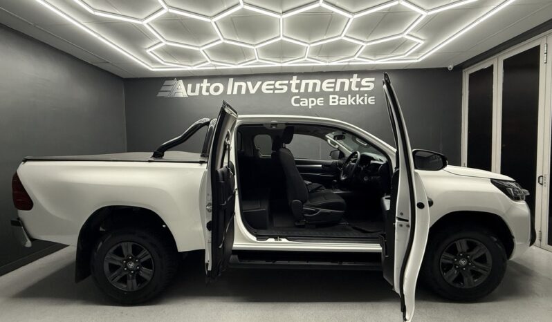 2023 TOYOTA HILUX 2.4 GD-6 RB RAIDER A/T P/U E/CAB full