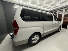 2017 HYUNDAI H-1 2.5 CRDI A/T/ 2.5 ELITE A/T