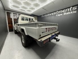 2021 TOYOTA LAND CRUISER 79 4.5D P/U S/C