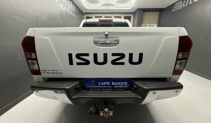 2016 ISUZU KB 300 D-TEQ LX A/T P/U D/C full
