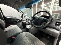 2018 HYUNDAI H-1 2.5 CRDi A/C F/C P/V A/T full