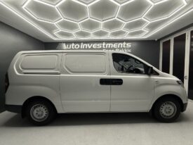 2018 HYUNDAI H-1 2.5 CRDi A/C F/C P/V A/T