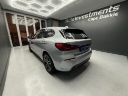 2021 BMW 118i SPORTLINE A/T (F40)