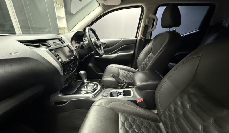 2021 NISSAN NAVARA 2.5DDTI LE/LE PLUS 4X4 A/T D/C P/U full