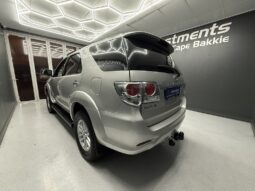 2013 TOYOTA FORTUNER 3.0D-4D R/B full