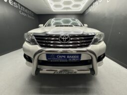 2014 TOYOTA FORTUNER 2.5D-4D RB full