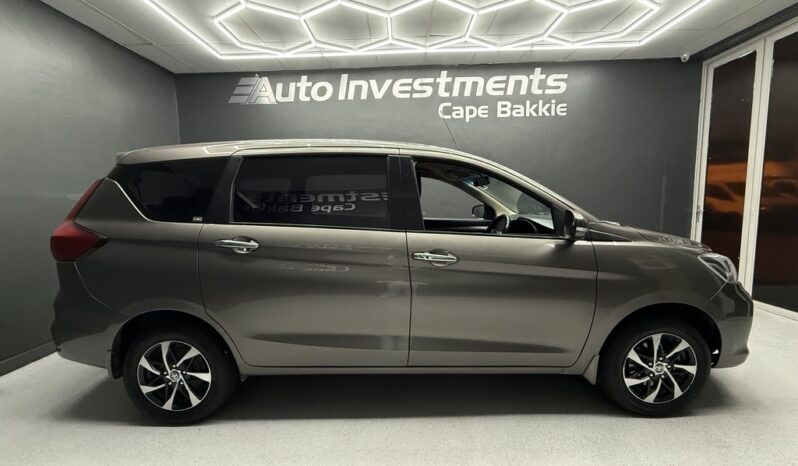 2023 TOYOTA RUMION 1.5 TX A/T full