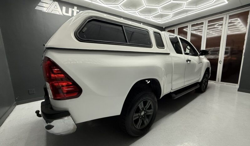 2021 TOYOTA HILUX 2.4 GD-6 RB RAIDER P/U E/CAB full