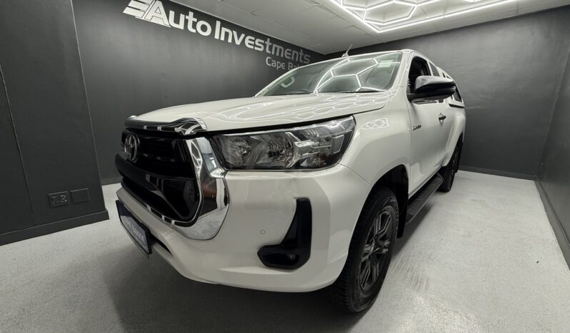2021 TOYOTA HILUX 2.4 GD-6 RB RAIDER P/U E/CAB full