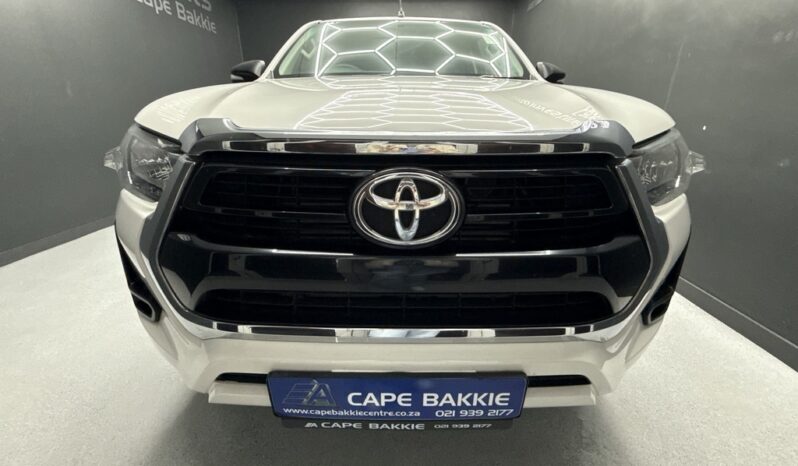 2021 TOYOTA HILUX 2.4 GD-6 RB RAIDER P/U E/CAB full