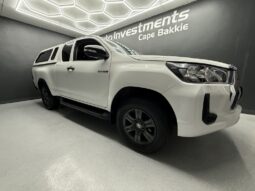 2021 TOYOTA HILUX 2.4 GD-6 RB RAIDER P/U E/CAB full