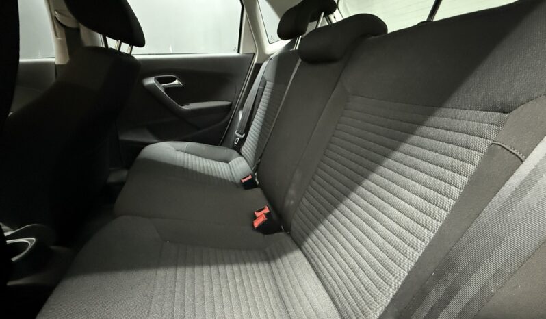 2013 VOLKSWAGEN POLO 1.4 COMFORTLINE 5DR full