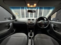2013 VOLKSWAGEN POLO 1.4 COMFORTLINE 5DR full