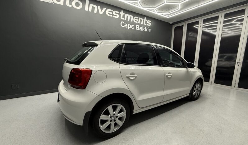 2013 VOLKSWAGEN POLO 1.4 COMFORTLINE 5DR full