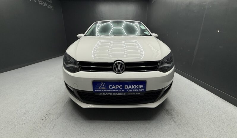 2013 VOLKSWAGEN POLO 1.4 COMFORTLINE 5DR full