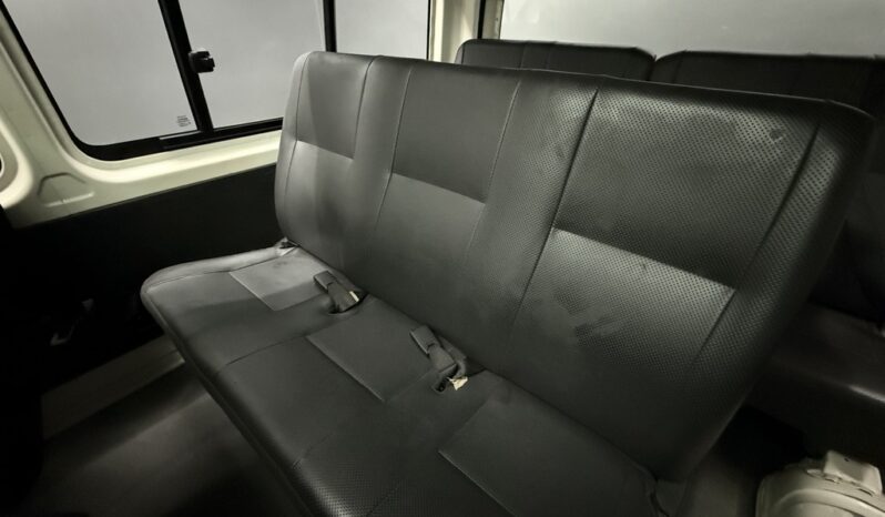 2024 TOYOTA QUANTUM/HIACE 2.5 D-4D SESFIKILE 16s full
