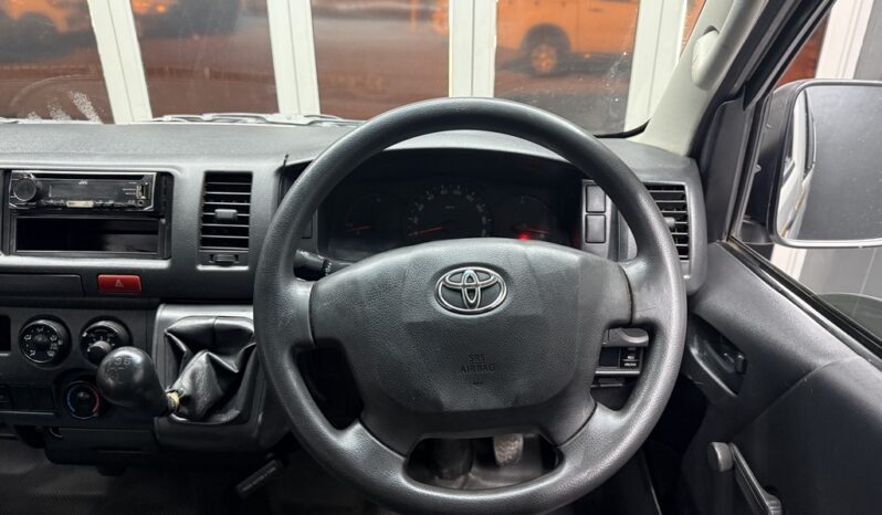 2024 TOYOTA QUANTUM/HIACE 2.5 D-4D SESFIKILE 16s full