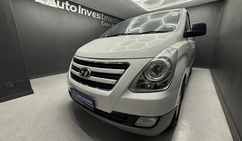2017 HYUNDAI H-1 2.5 CRDI A/T/ 2.5 ELITE A/T full