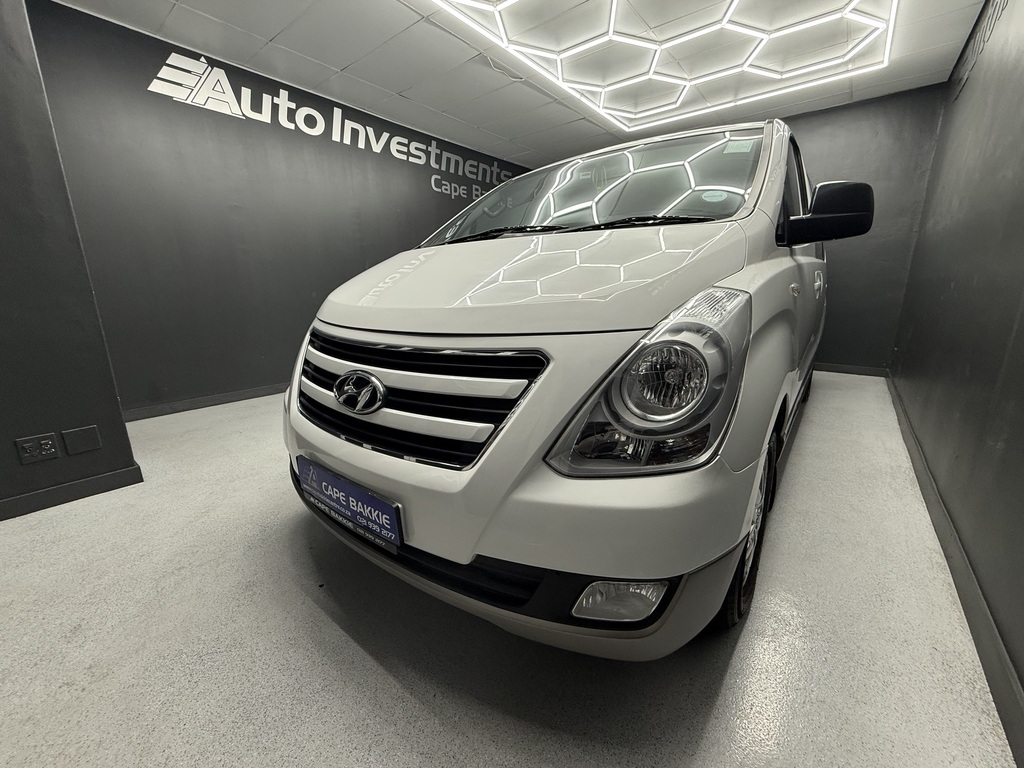 2017 HYUNDAI H-1 2.5 CRDI A/T/ 2.5 ELITE A/T