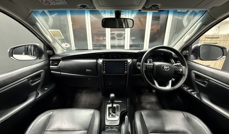 2024 TOYOTA FORTUNER 2.4GD-6 4X4 A/T full