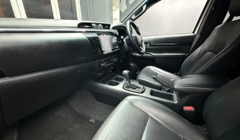 2020 TOYOTA HILUX 2.8 GD-6 RB LEGEND A/T P/U D/C full