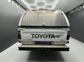 2001 TOYOTA HILUX 3000KZ-TE RAIDER 4X4 P/U D/C