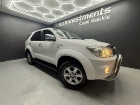 2009 TOYOTA FORTUNER 3.0D-4D R/B 4X4