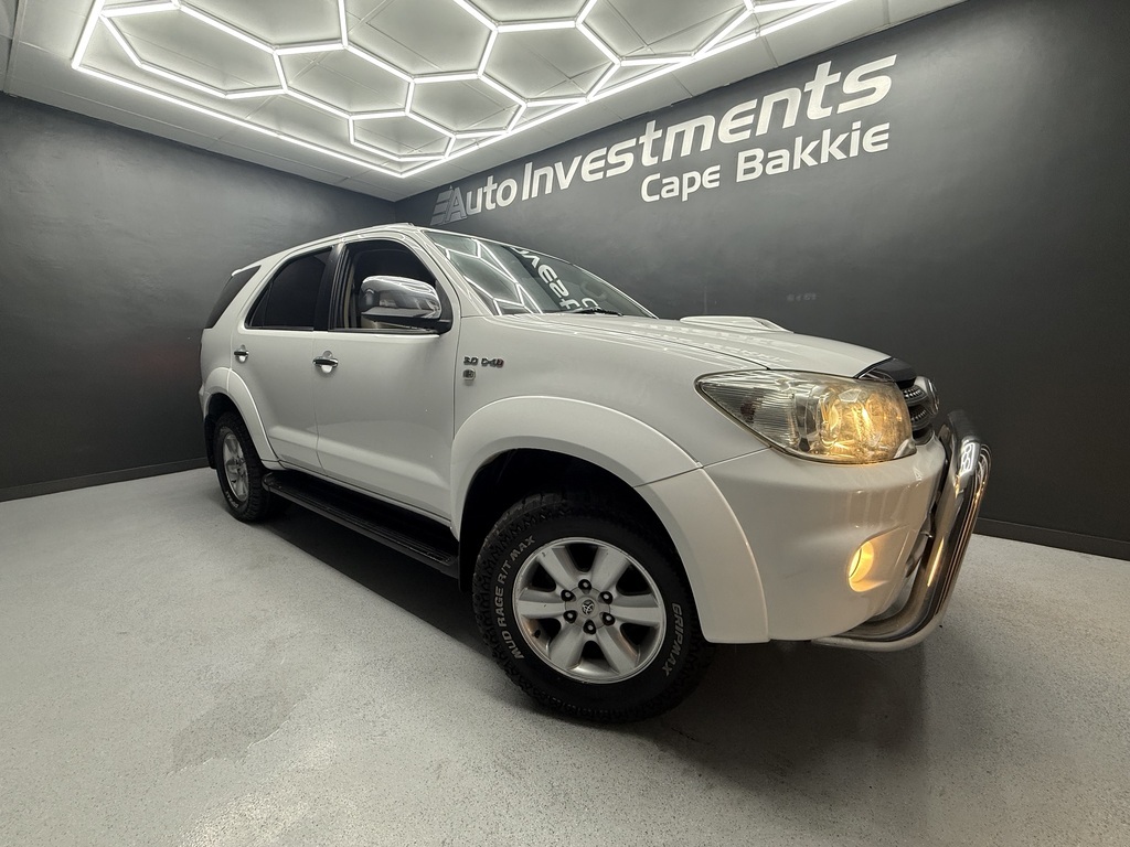 2009 TOYOTA FORTUNER 3.0D-4D R/B 4X4