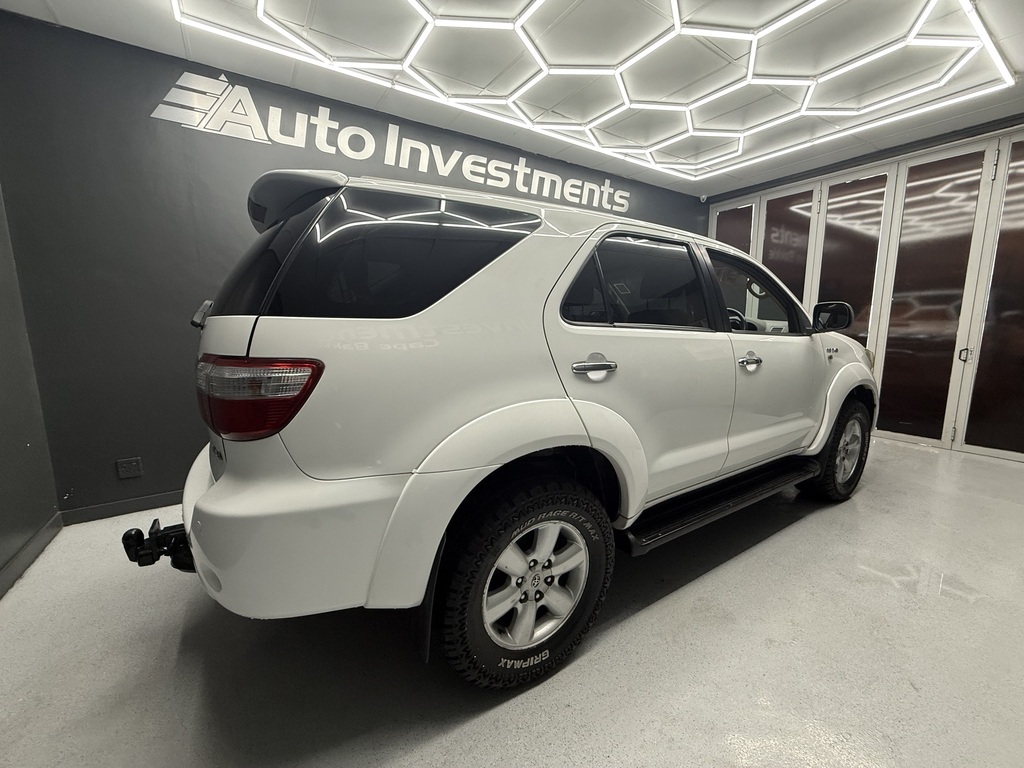 2009 TOYOTA FORTUNER 3.0D-4D R/B 4X4