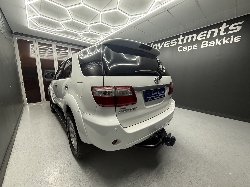 2009 TOYOTA FORTUNER 3.0D-4D R/B 4X4