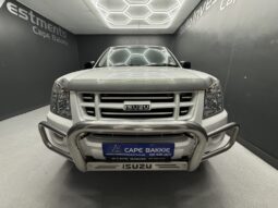 2010 ISUZU KB250 LE P/U D/C (KB72) full