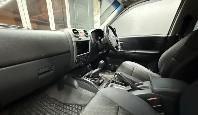 2010 ISUZU KB250 LE P/U D/C (KB72) full